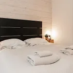 וילה Modern 3br In - Private Sauna & Free Parking