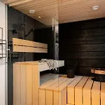 Modern 3br In - Private Sauna & Free Parking