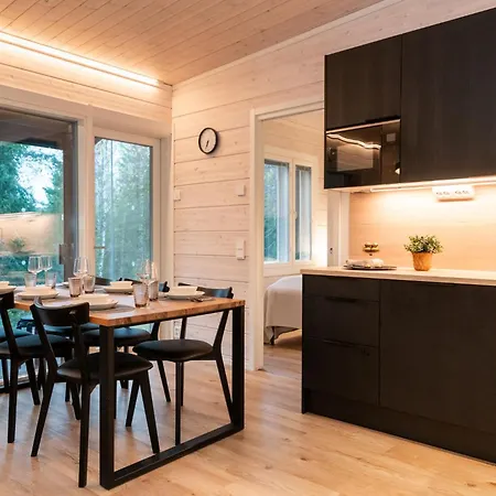 Modern 3br In - Private Sauna & Free Parking Willa