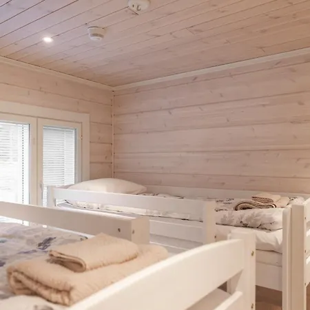 Modern 3br In - Private Sauna & Free Parking Villa